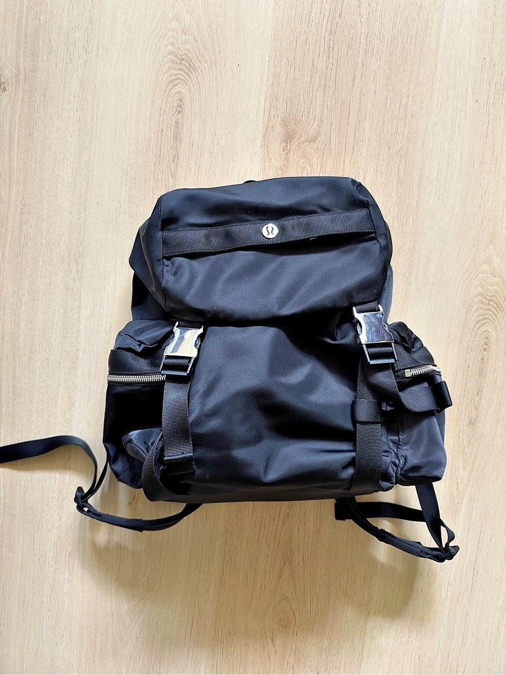 lululemon Everywhere Backpack 14L *Metal Hardware Black